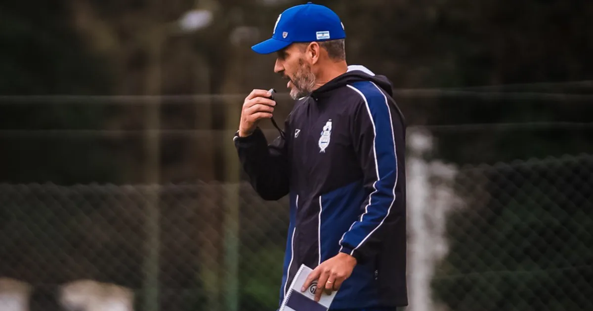 FÚTBOL PROFESIONAL | Gimnasia ajusta piezas y define el once titular para recibir al Decano