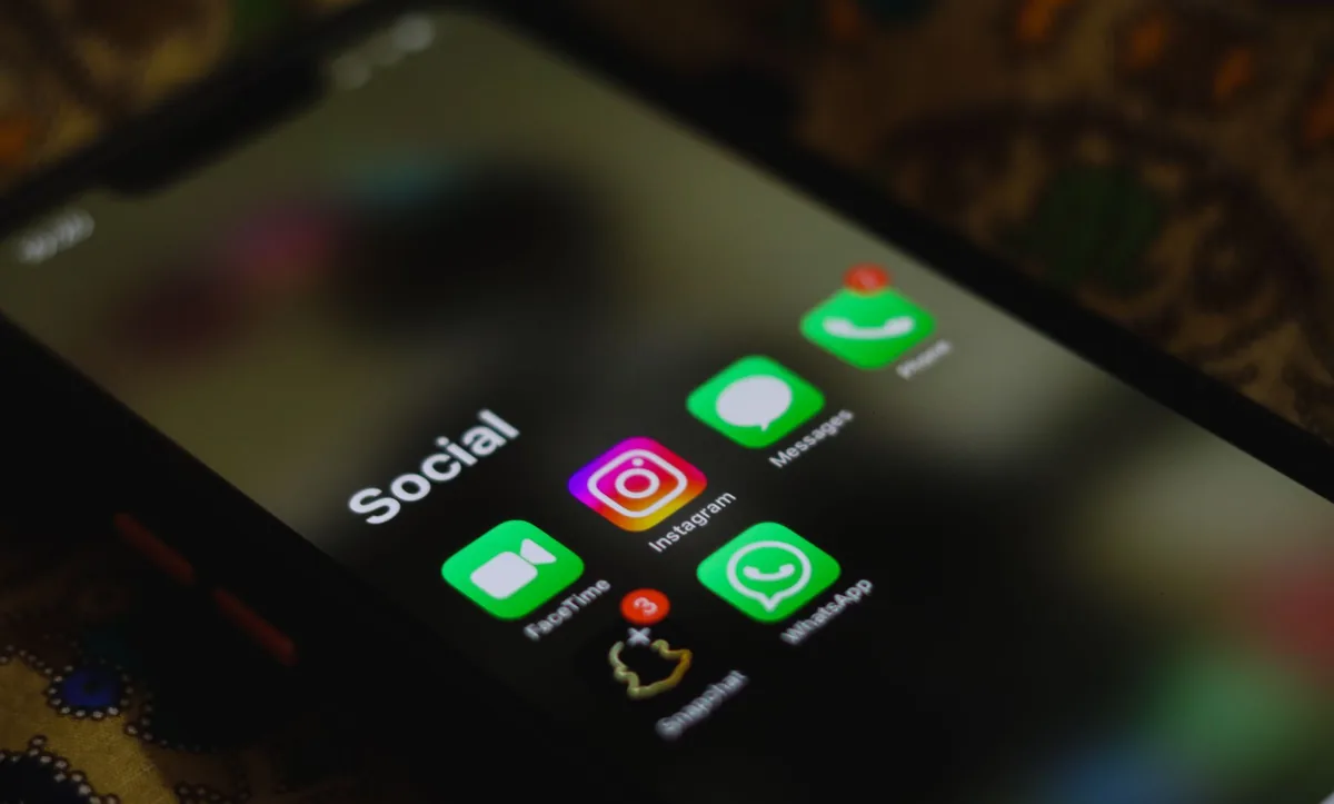 NUEVA INTERFAZ EN DESARROLLO | WhatsApp prepara un cambio radical en su pestaña de chats