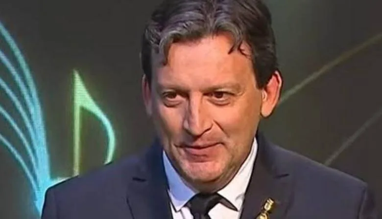 ORGULLO PLATENSE | Jorge Vázquez ganó el Martín Fierro y llevó el tango de Los Hornos a la cima