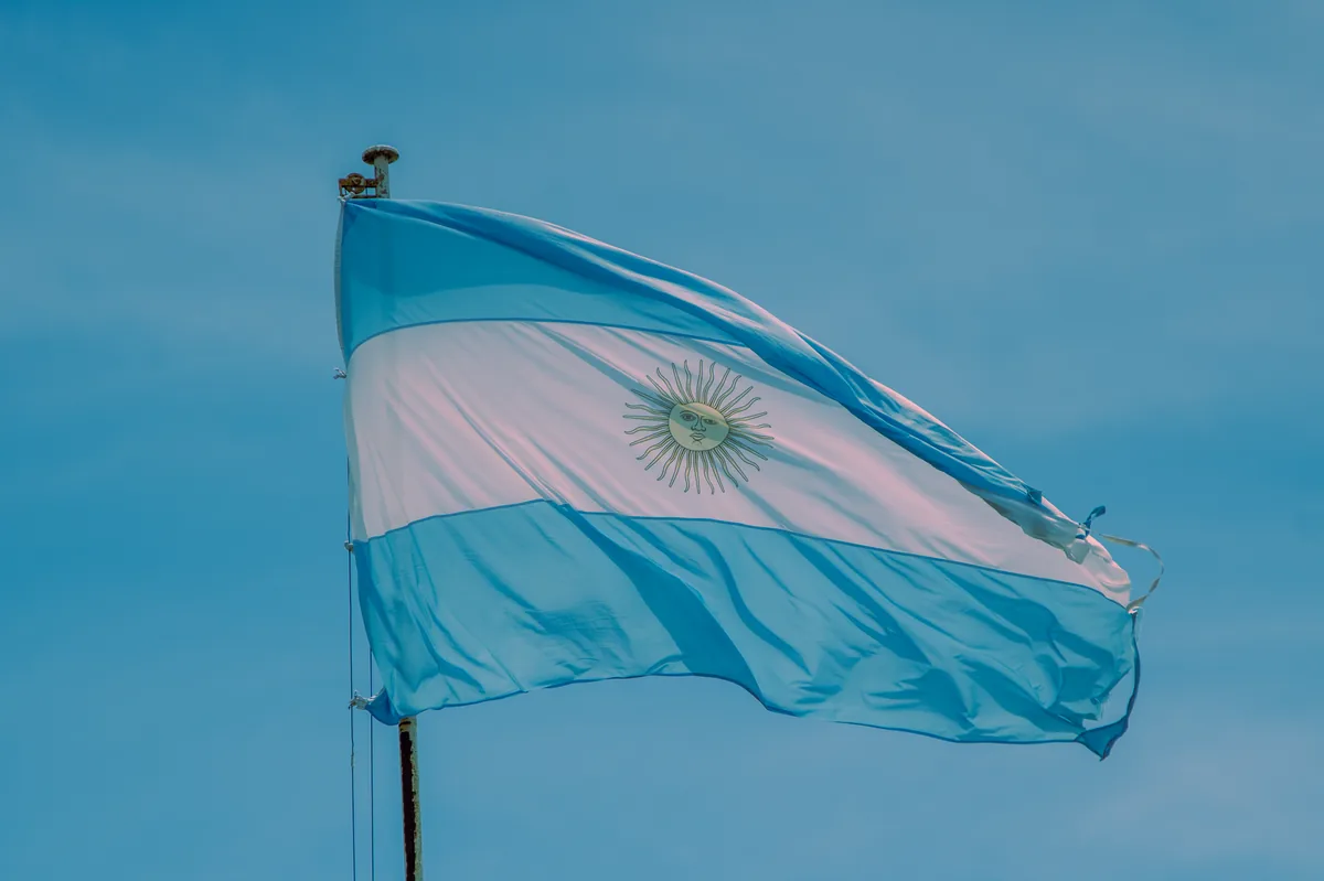 Malvinas: la oposición exige frenar la logística regional a los buques británicos
