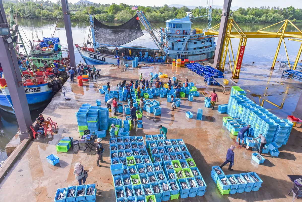 MERCADO INTERNACIONAL | Abad reclamó en España eliminar las retenciones a la pesca argentina