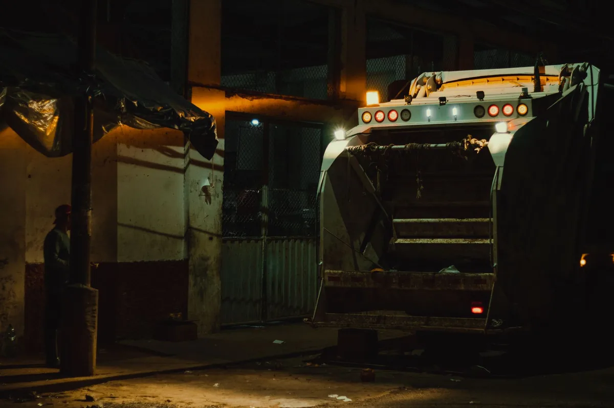 LIMPIEZA URBANA | Fuerte tensión en CABA por el nuevo contrato de la basura y el reclamo de Camioneros